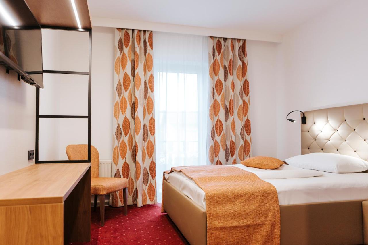Hotel Der Stockinger Unterpremstätten Extérieur photo